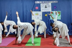imgi_2_yogaday2502