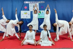 imgi_3_yogaday2503