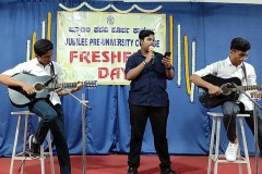 imgi_5_freshers-day2505